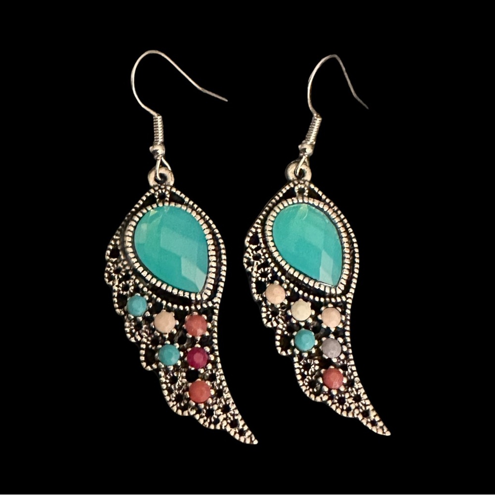 Vintage Inspired Wing Shaped Earrings Dangle Silver Tone Blue Pink New